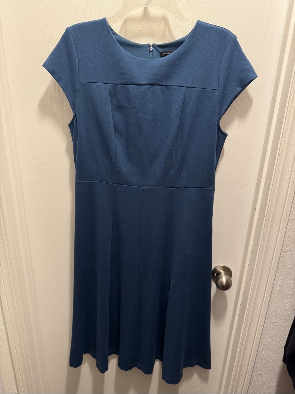 NWOT Ann Taylor Women's Blue Cap-Sleeve Dress